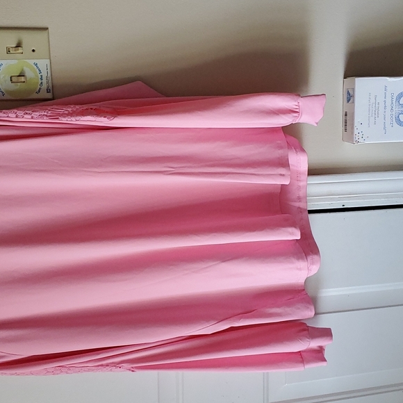 Top - Picture 3 of 3